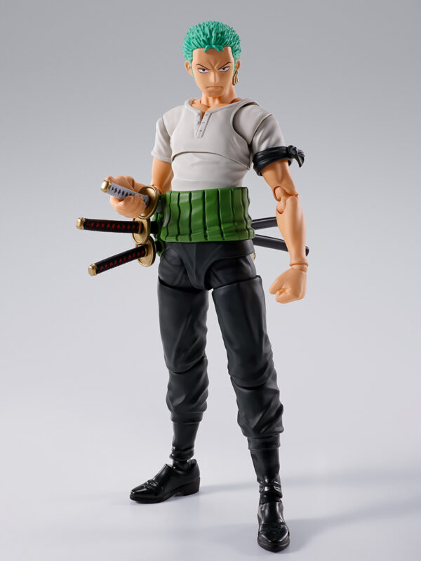 S.H. Figuarts Roronoa Zoro -Romance Dawn-